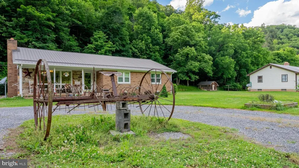 8462 FORK HIGHWAY Cabins, WV 26855