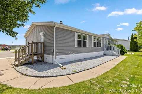 7204 E Grand River Ave #Lot 142