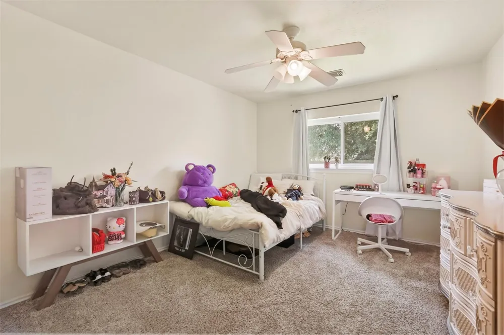 5034 Glenview Drive La Porte, TX 77571
