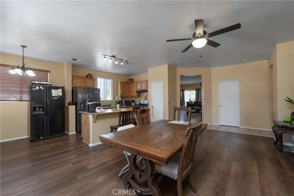 43714 Amazon Hemet, CA 92544