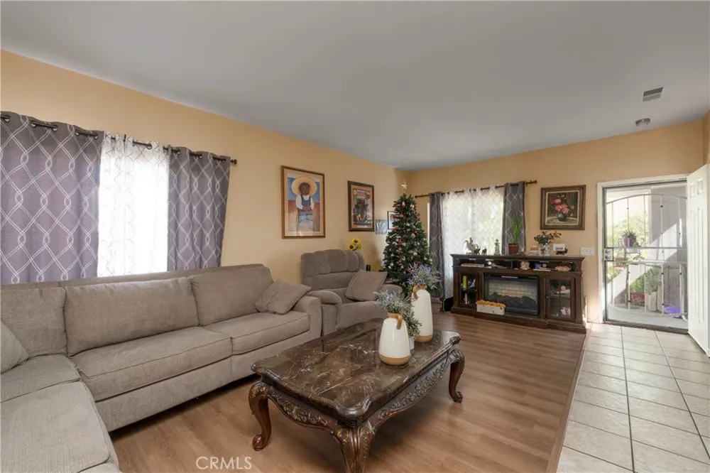 43714 Amazon Hemet, CA 92544