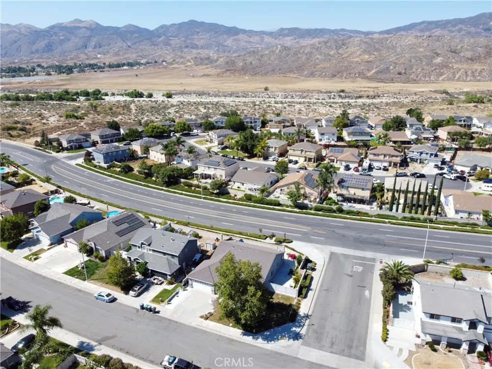 43714 Amazon Hemet, CA 92544
