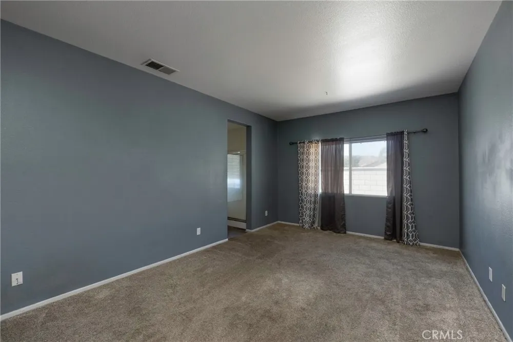 43714 Amazon Hemet, CA 92544
