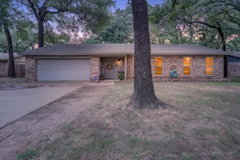728 Lake Crest Parkway