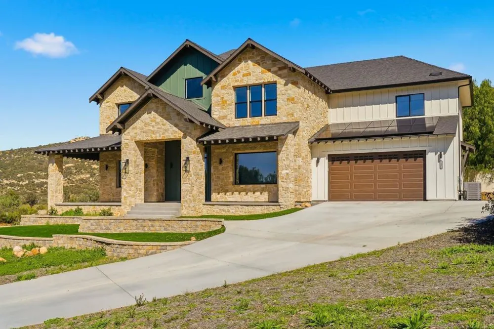 24321 Barona Mesa Road Ramona, CA 92065
