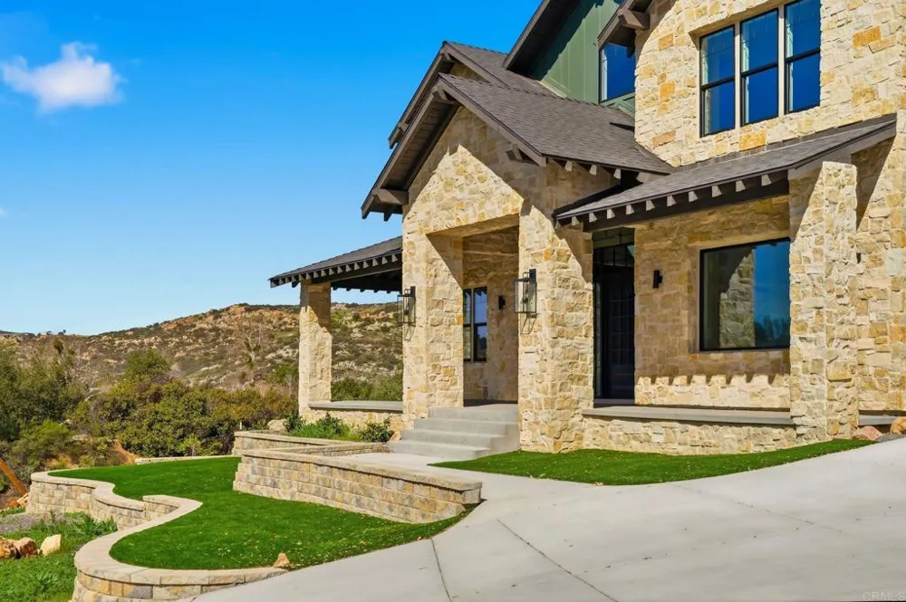 24321 Barona Mesa Road Ramona, CA 92065