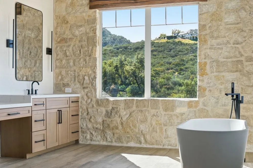 24321 Barona Mesa Road Ramona, CA 92065