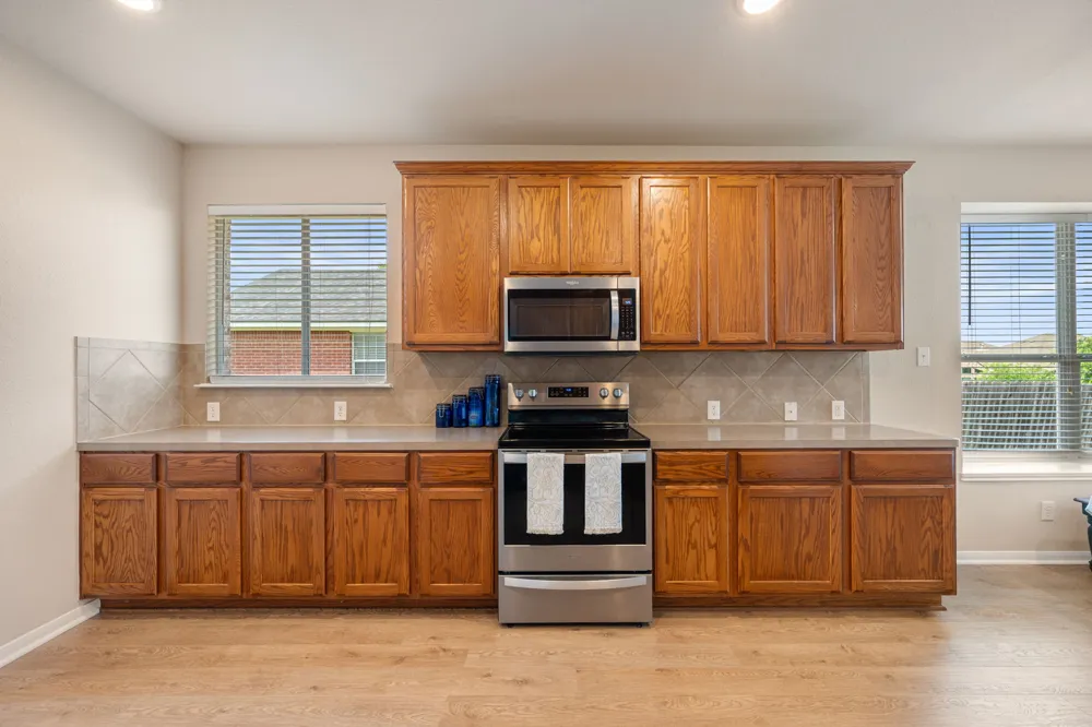 19609 Vilamoura Street Pflugerville, TX 78660