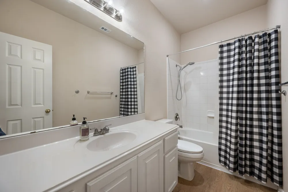 19609 Vilamoura Street Pflugerville, TX 78660