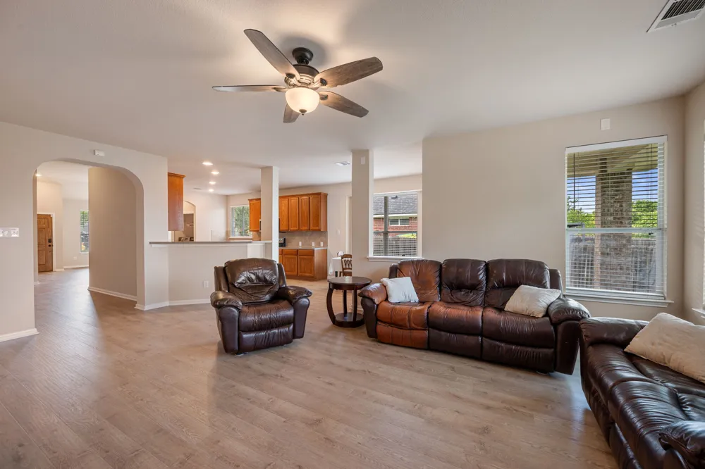 19609 Vilamoura Street Pflugerville, TX 78660