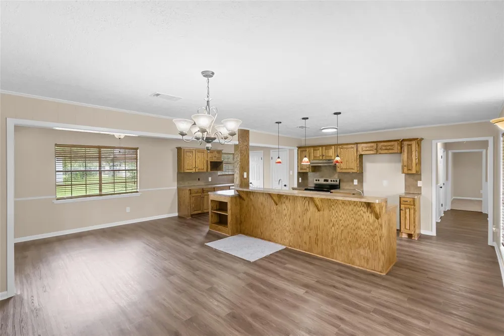 970 Martin Road Madisonville, TX 77864