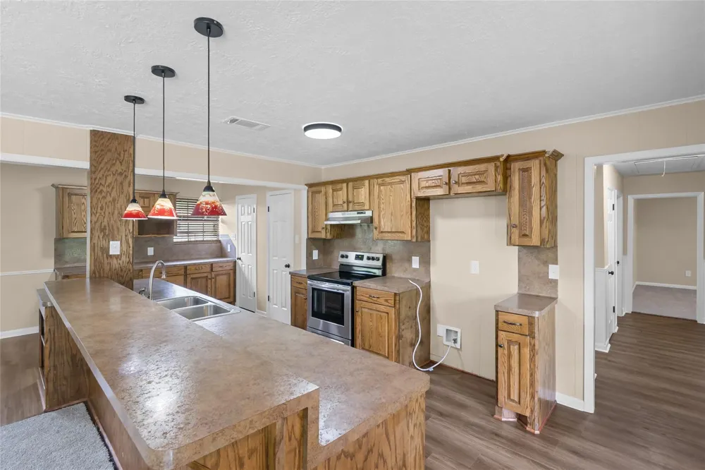 970 Martin Road Madisonville, TX 77864