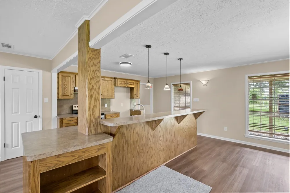 970 Martin Road Madisonville, TX 77864