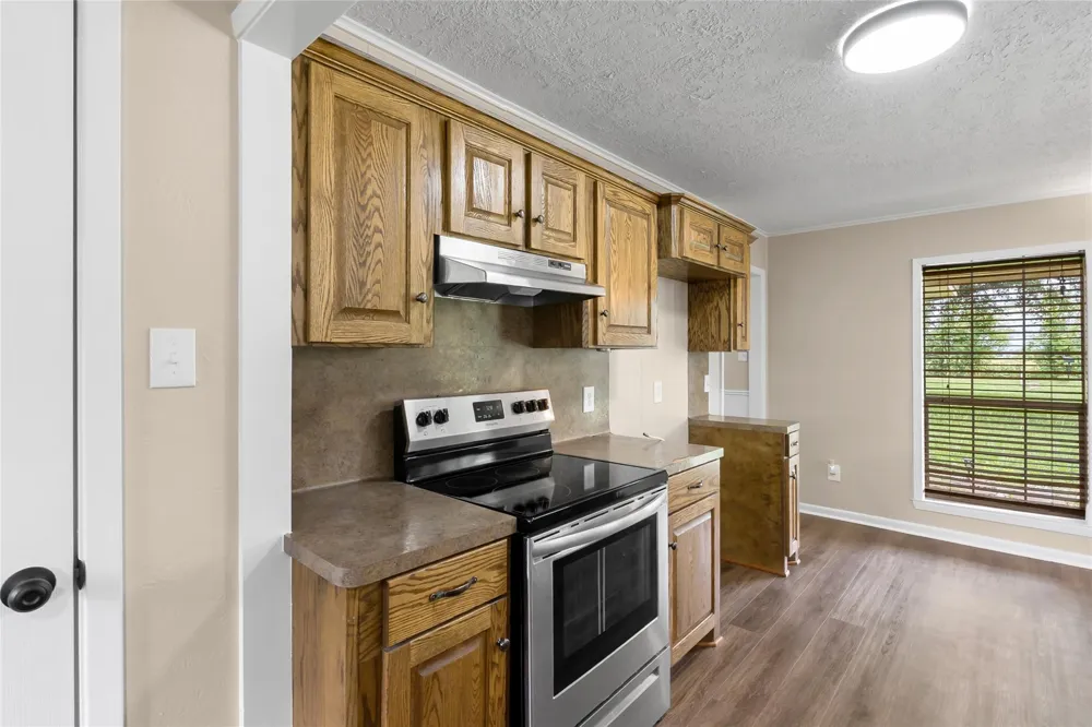 970 Martin Road Madisonville, TX 77864