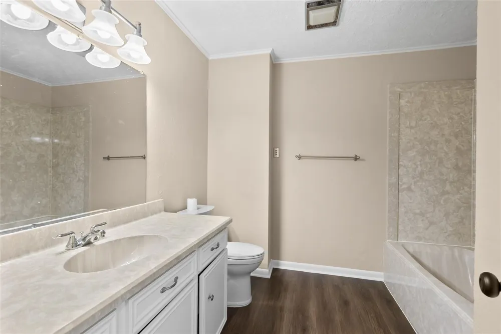 970 Martin Road Madisonville, TX 77864