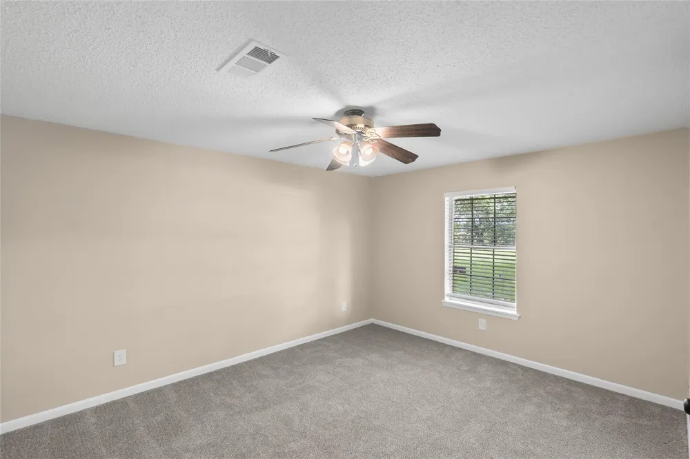 970 Martin Road Madisonville, TX 77864