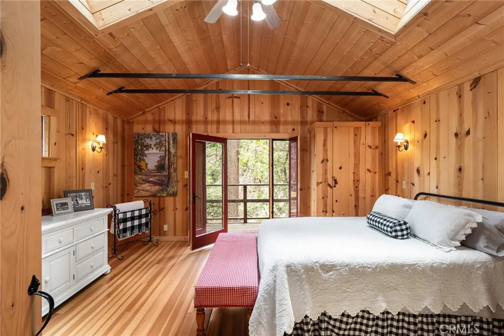 15 Toyon Trail Berry Creek, CA 95916