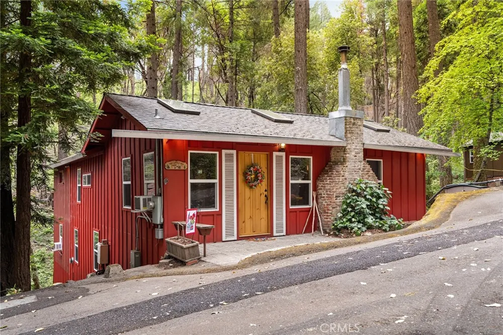 15 Toyon Trail Berry Creek, CA 95916