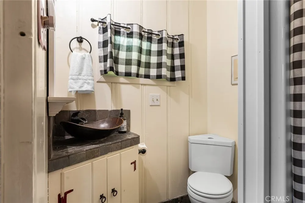 15 Toyon Trail Berry Creek, CA 95916