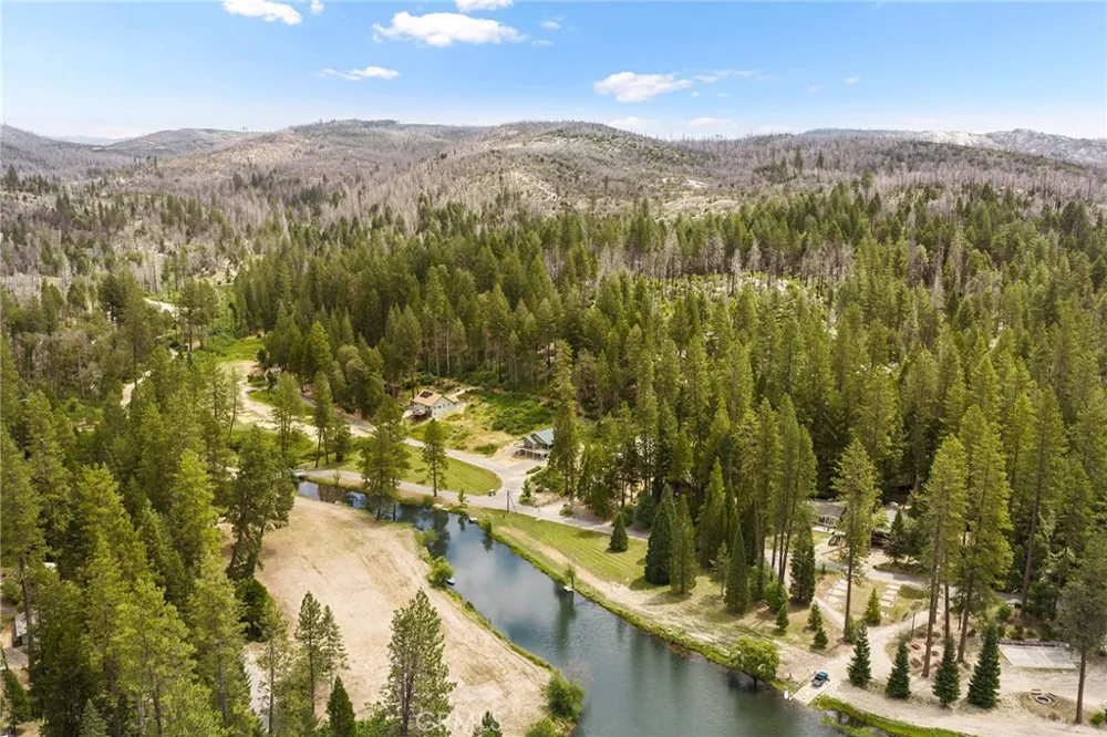 15 Toyon Trail Berry Creek, CA 95916