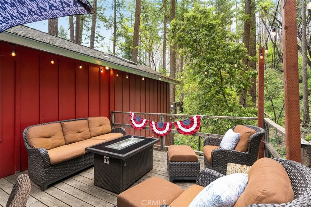 15 Toyon Trail Berry Creek, CA 95916