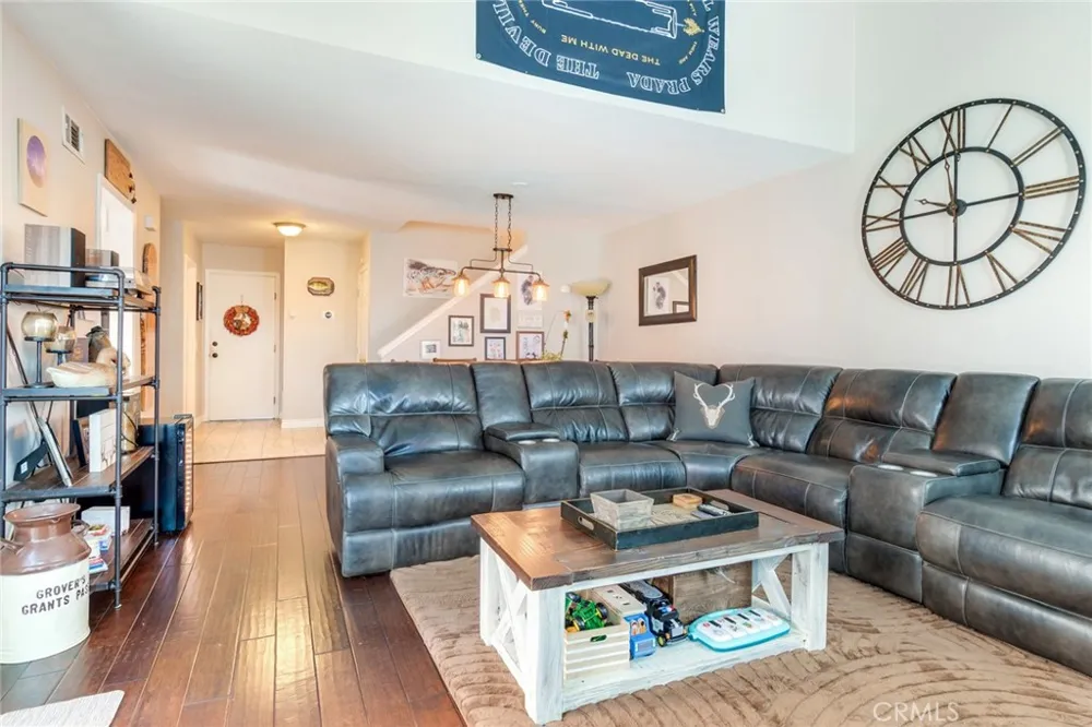 1182 Mountain Gate Upland, CA 91786