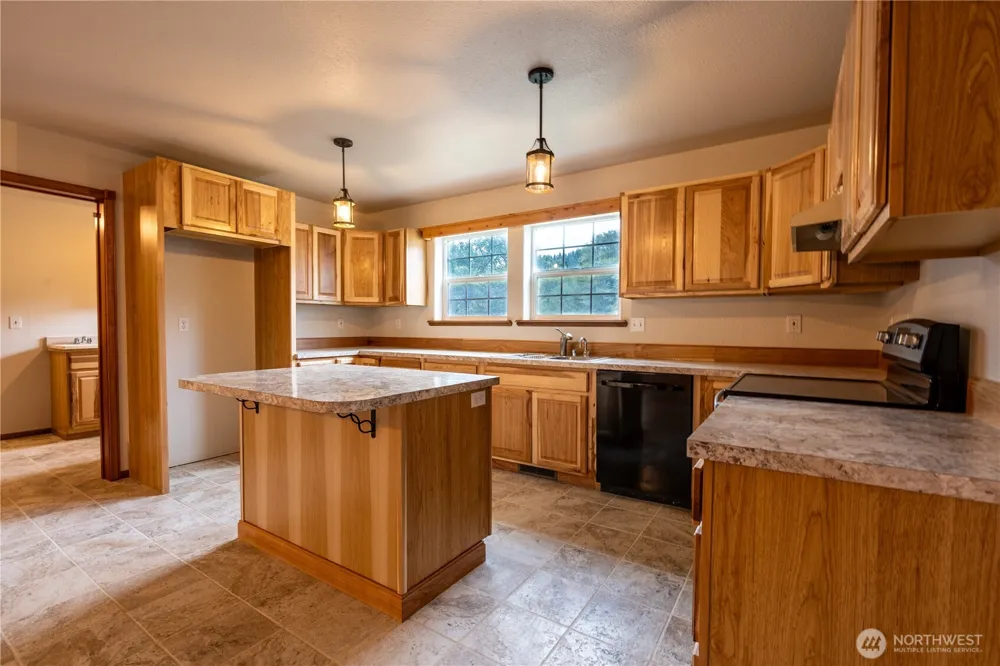 732 Satsop Road W Montesano, WA 98563