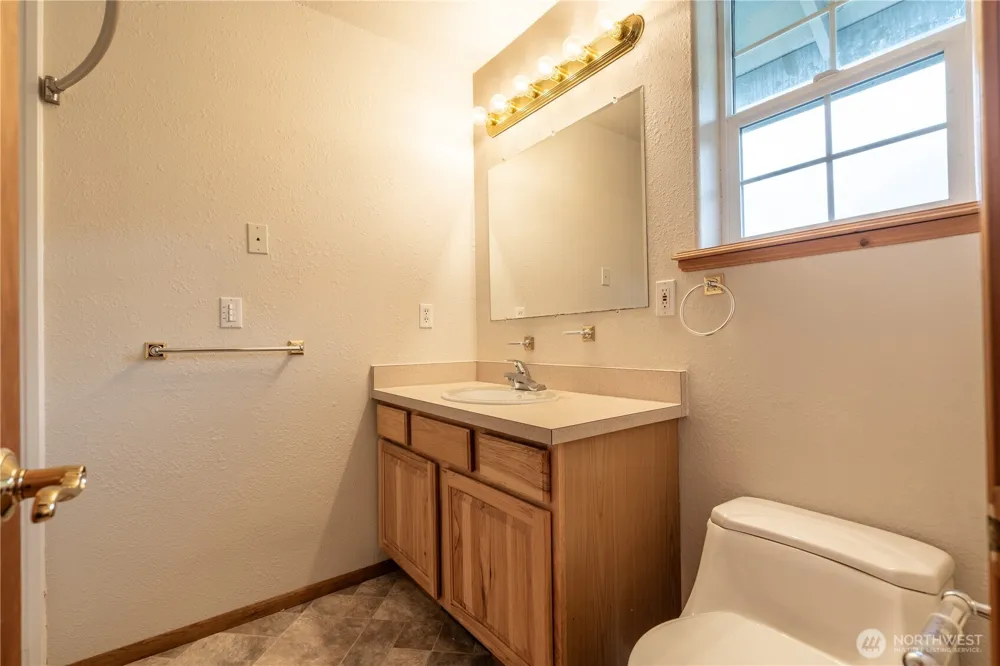 732 Satsop Road W Montesano, WA 98563
