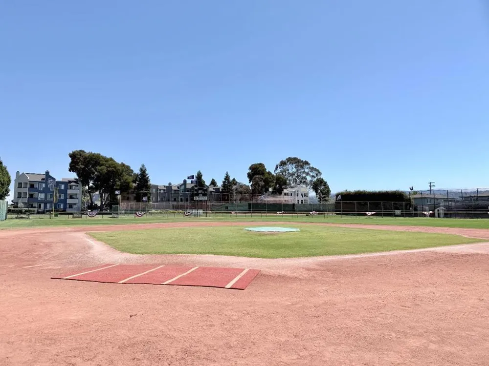 1531 Marina Court #B San Mateo, CA 94403