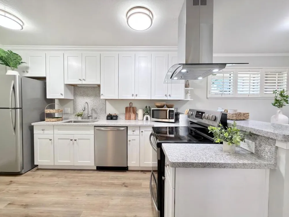1531 Marina Court #B San Mateo, CA 94403