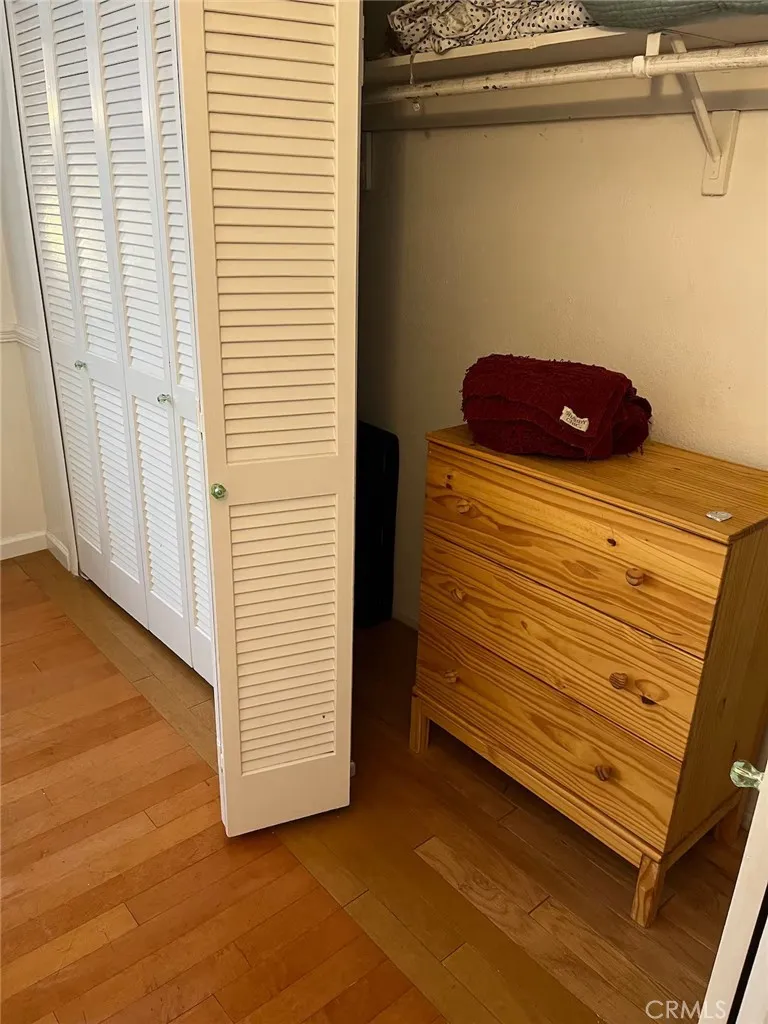 3543 Poppy Calabasas, CA 91302