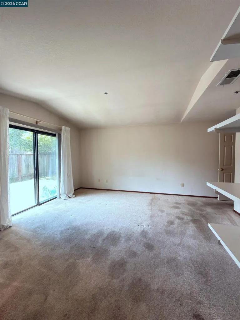 1640 San Vicente Ave Napa, CA 94558