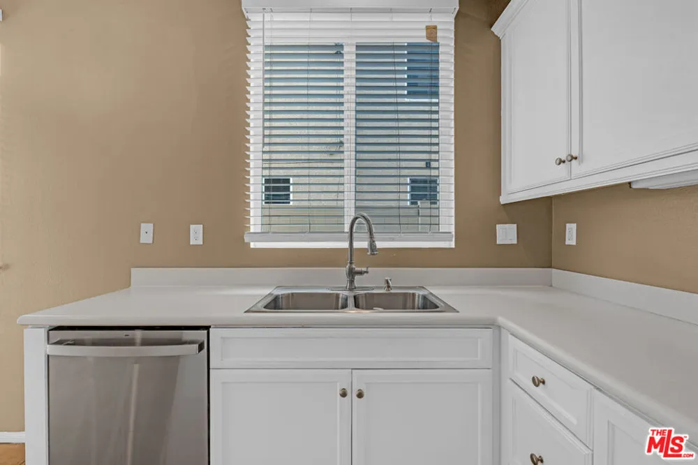 1056 Agate Court Gardena, CA 90247