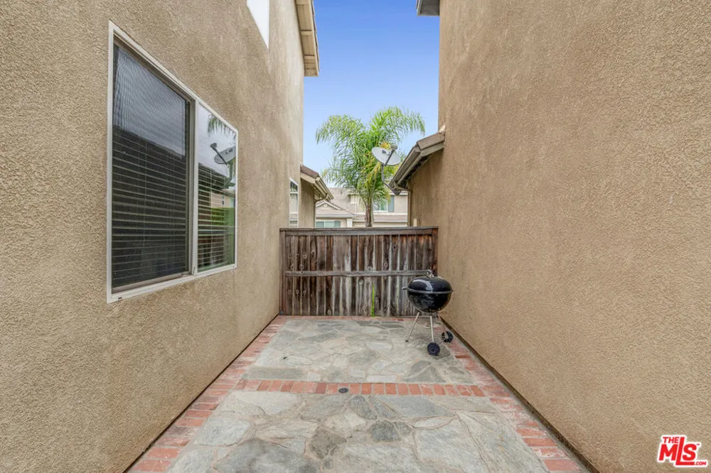 1056 Agate Court Gardena, CA 90247