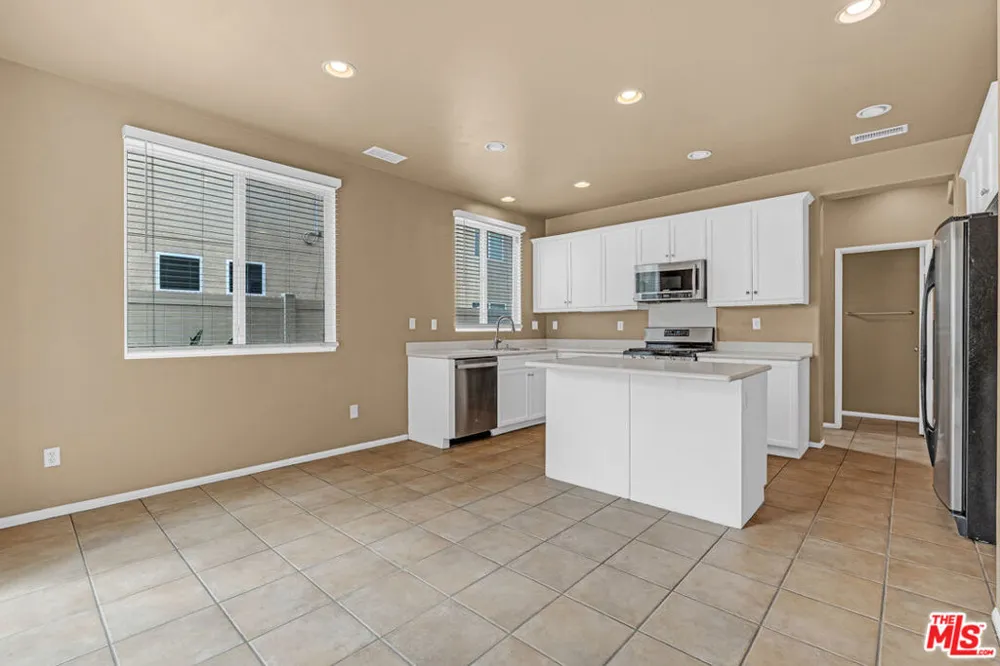1056 Agate Court Gardena, CA 90247