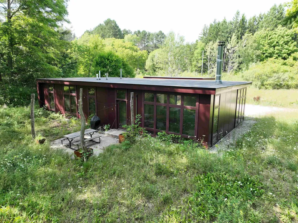 626 Thunder Road Leelanau Township, MI 49670