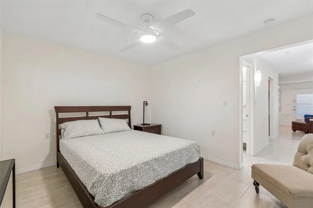 8220 112TH STREET #106 Seminole, FL 33772