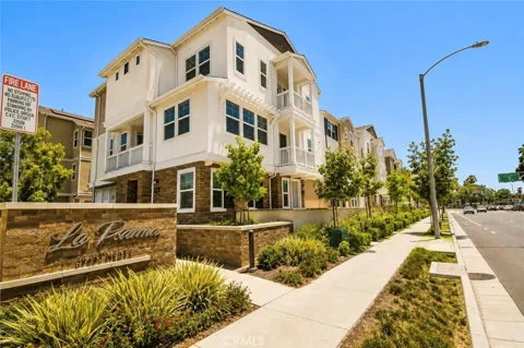 1030 Anaheim Boulevard #2