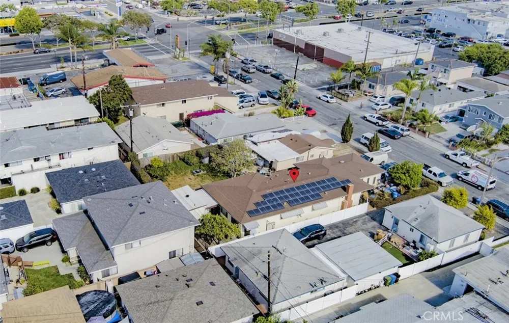 4427 W 166th Lawndale, CA 90260