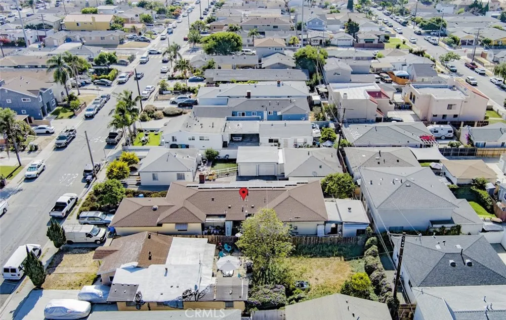 4427 W 166th Lawndale, CA 90260