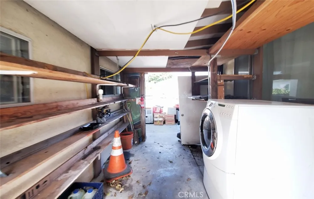 4427 W 166th Lawndale, CA 90260