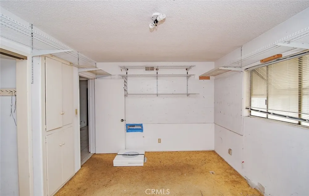 4427 W 166th Lawndale, CA 90260