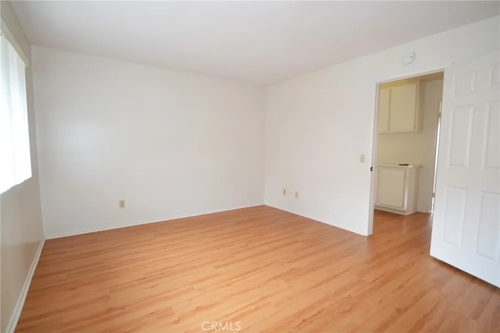 2595 Plaza Del Amo #413 Torrance, CA 90503