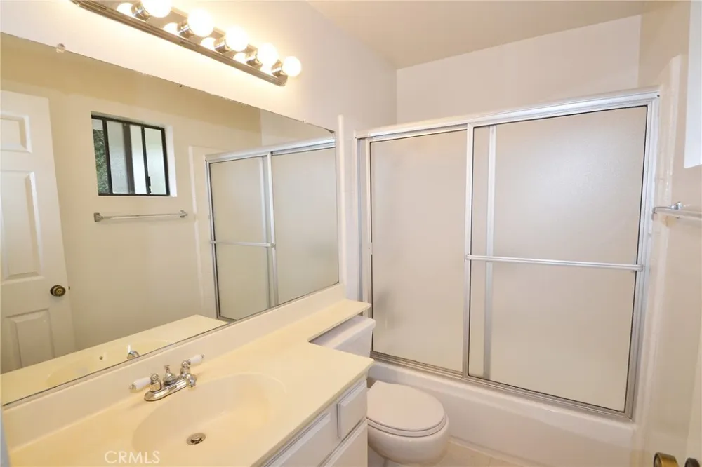 2595 Plaza Del Amo #413 Torrance, CA 90503