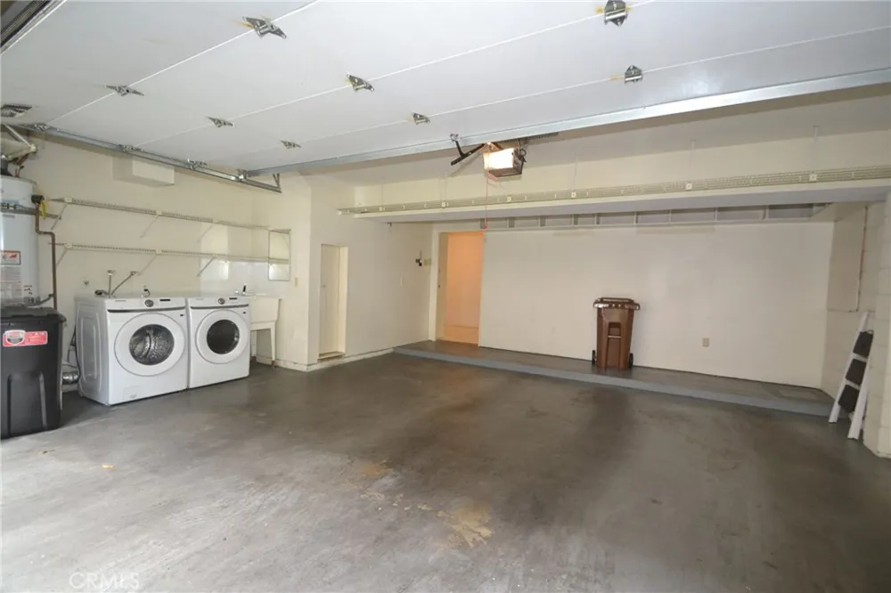 2595 Plaza Del Amo #413 Torrance, CA 90503