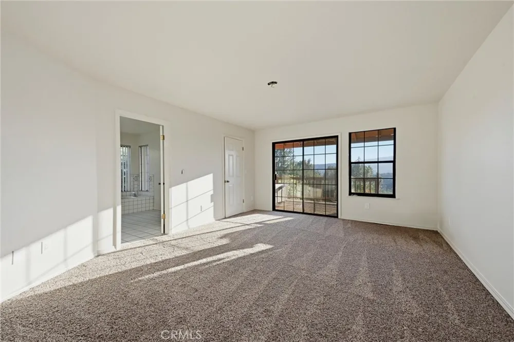17153 Squirrelhill Road Hidden Valley Lake, CA 95467