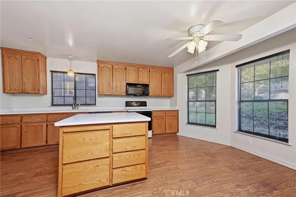 17153 Squirrelhill Road Hidden Valley Lake, CA 95467