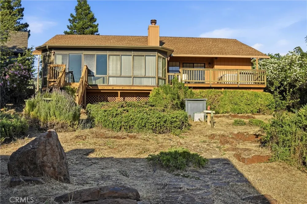17153 Squirrelhill Road Hidden Valley Lake, CA 95467