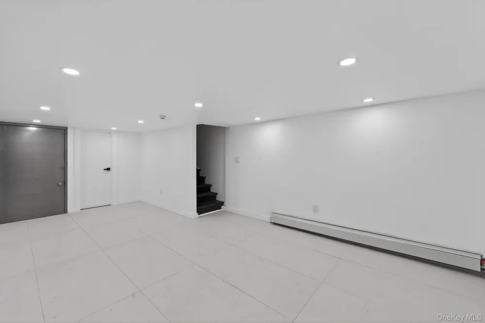 11420 149th Street Jamaica, NY 11436