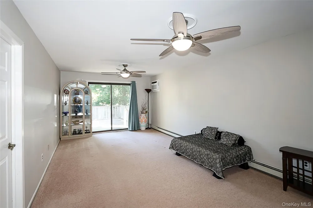 25A Reynolds Street Huntington Station, NY 11746